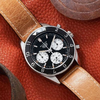 https://cmv360.s3.ap-southeast-1.amazonaws.com/Tag_Heuer_Heuer_Heritage_CBE_2110_FC_8226_a4776d3b1e.jpg