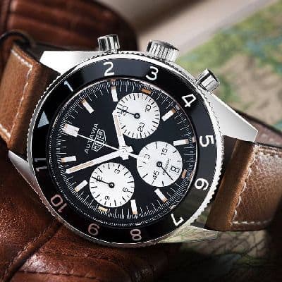 https://cmv360.s3.ap-southeast-1.amazonaws.com/Tag_Heuer_Heuer_Heritage_CBE_2110_FC_8226_b5a3b77eba.jpg